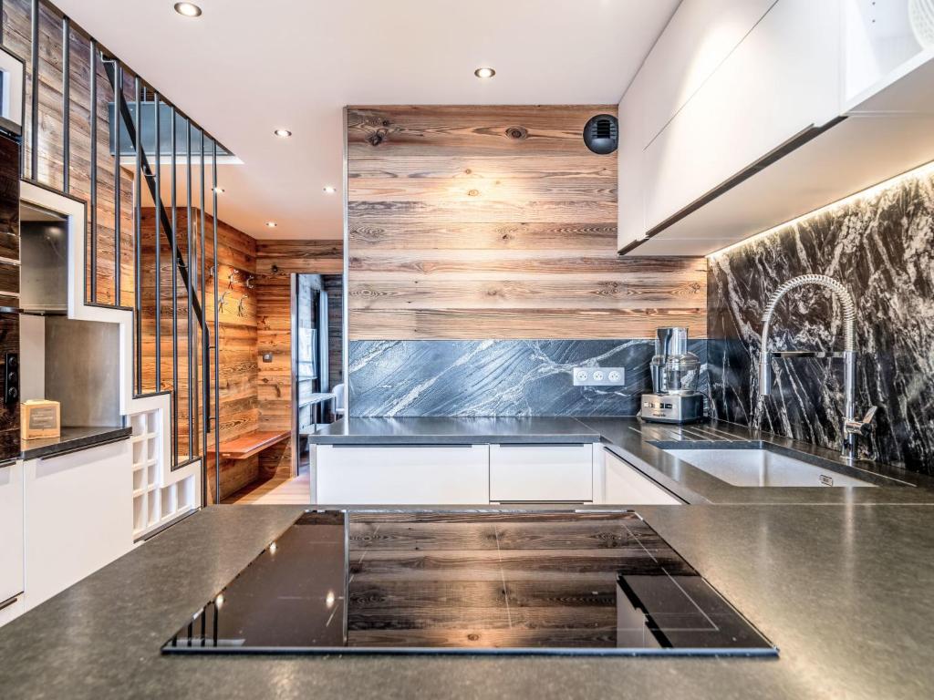 Apartment Le Curling B - Val Claret-43 by Interhome - 3