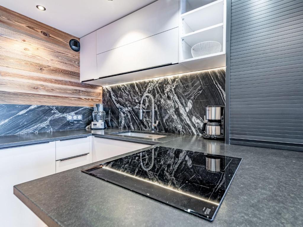 Apartment Le Curling B - Val Claret-43 by Interhome - 4