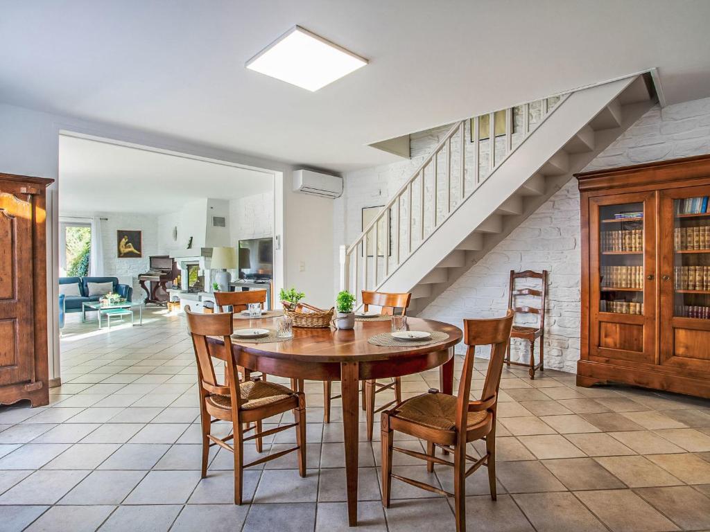 Villa Villa Bellevue by Interhome - 2