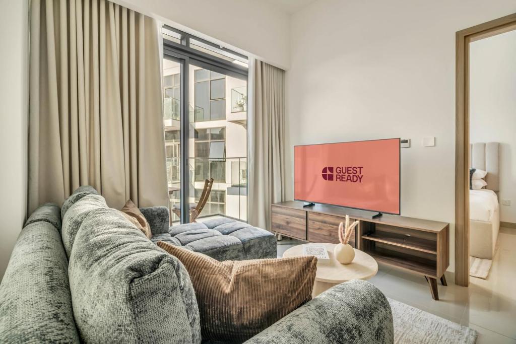 GuestReady - Contemporary retreat at Azizi Gardens, Dubaj