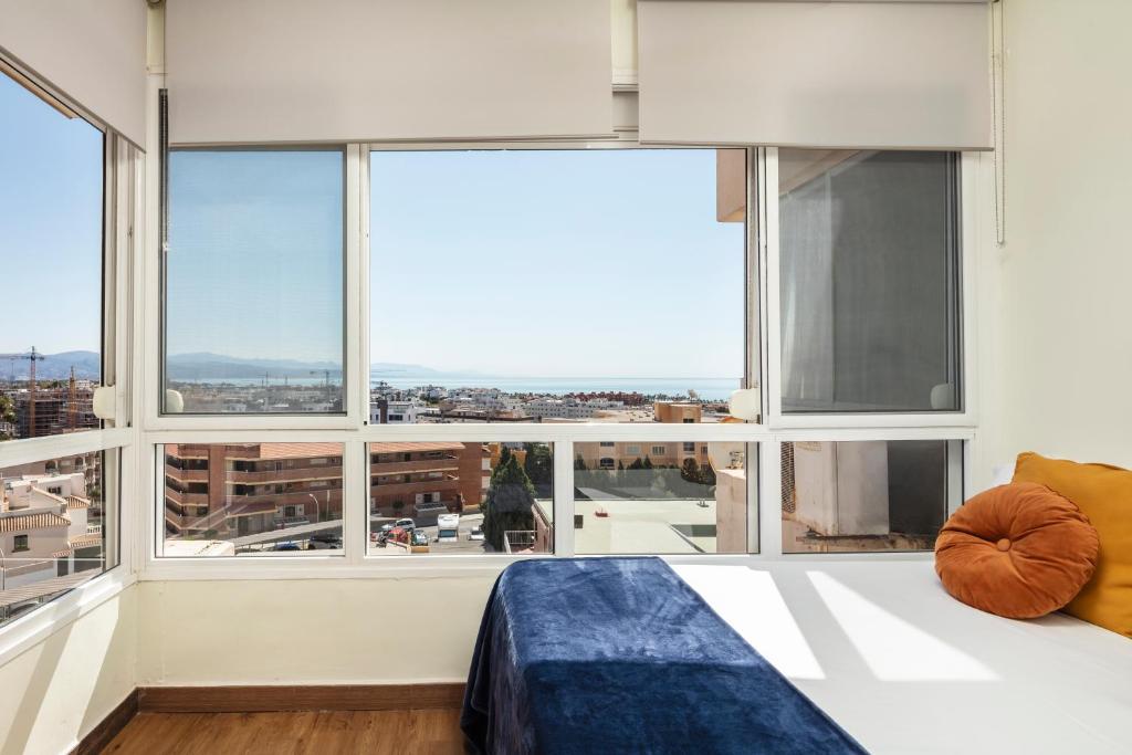 COL3 - Wifi, Smart TV, Piscina, 900 metros playa, La Colina - 3
