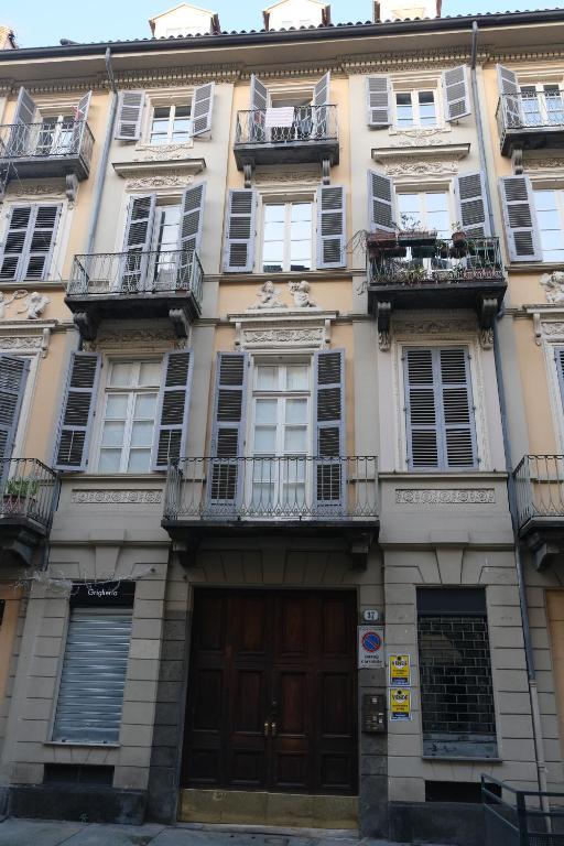 Mazzini Apartment, Turin