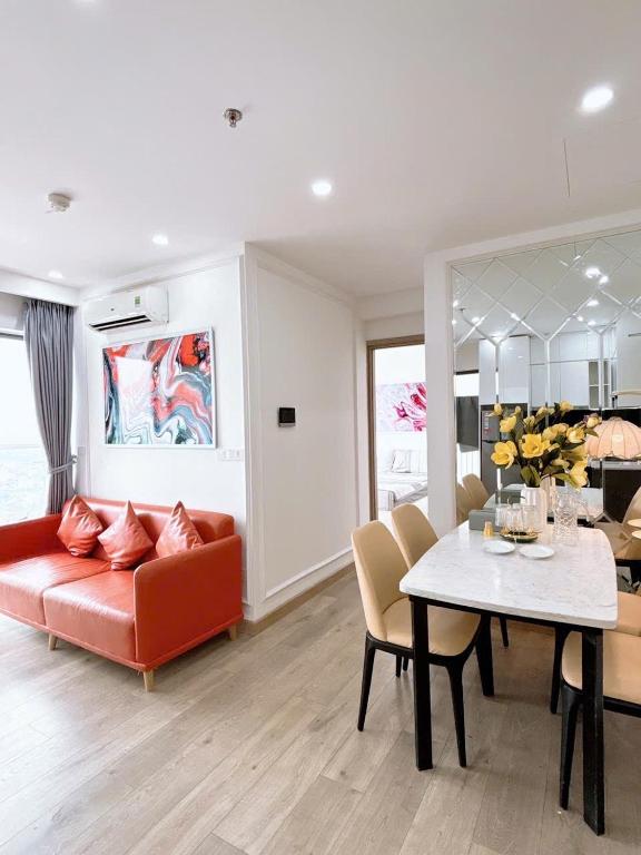 Khang Apartment, Thôn Văn Dương