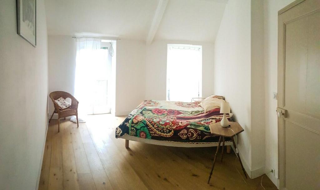 Top floor appartement - central - 5