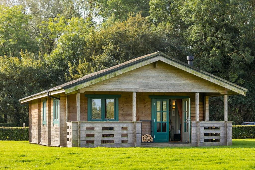 Iris Lodge, South Cerney