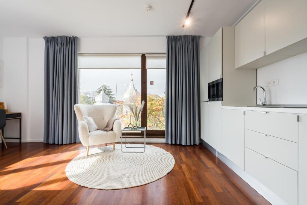 Urban Serenity, Bukurešť