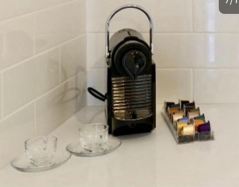 דירה בלב תל אביב ליד הים, Tel Aviv