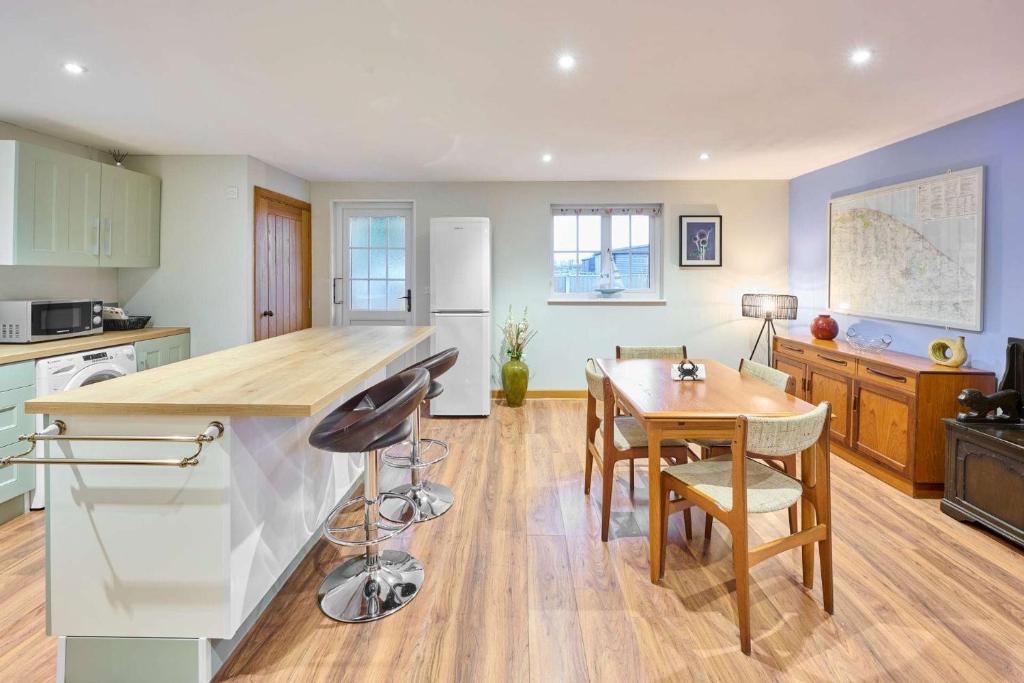 Dovecote View, Erpingham photo 6