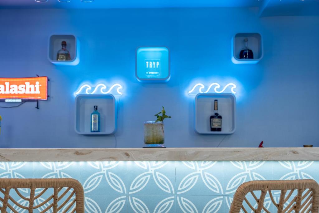 Bar/salonek