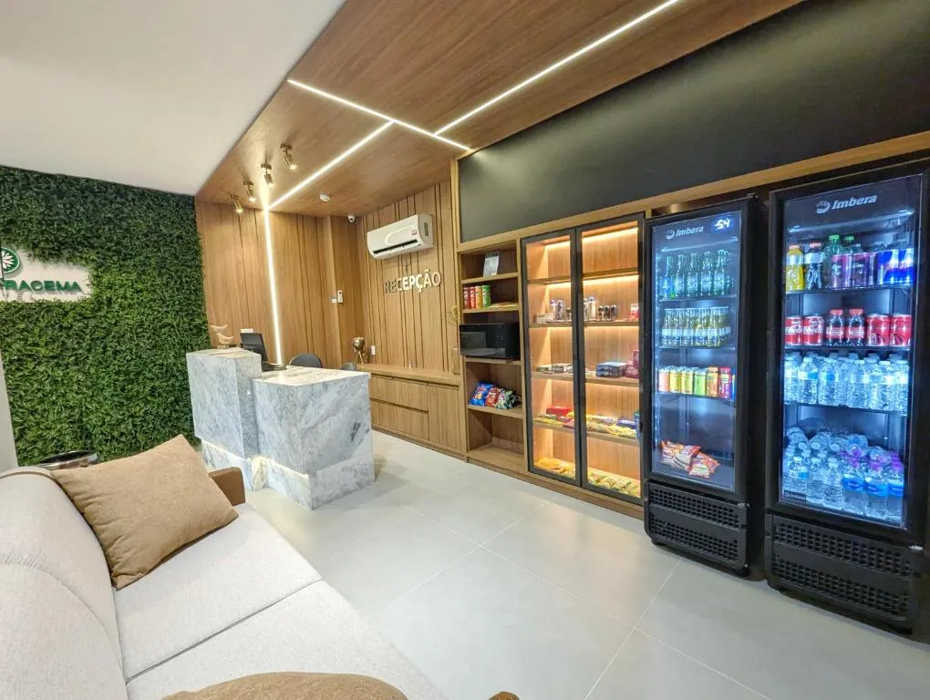 Hotel Jardim Iracema，位于特奥菲卢奥托尼的酒店