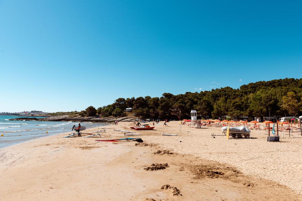 Villaggio Camping Punta Lunga - 4