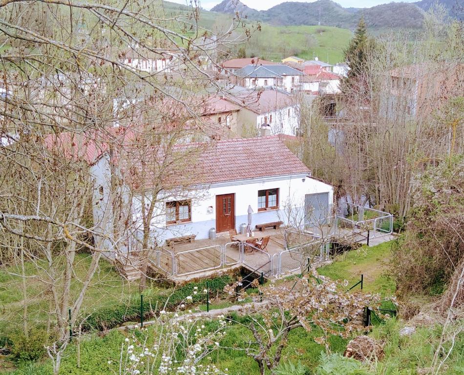 Shui wu, la casita del agua, Geras