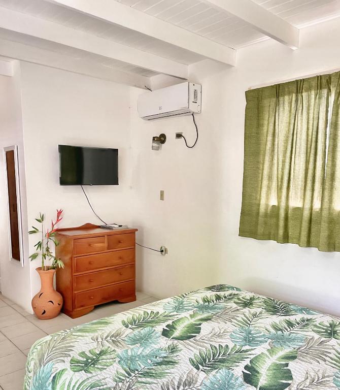 Facilities, Bananaquit Tobago -Stay Near the Beach in Crown Point