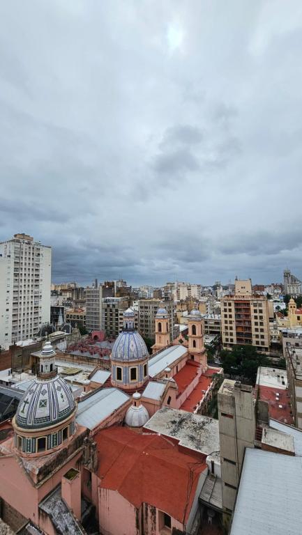 ZONA CENTRO Córdoba Reserva mínima 2 noches Edad 18 a 49 años NO INSISTA - 5