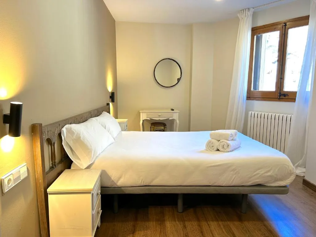La Posada d'Àneu by RdA Hotels，位于埃斯特里-德阿内乌的酒店