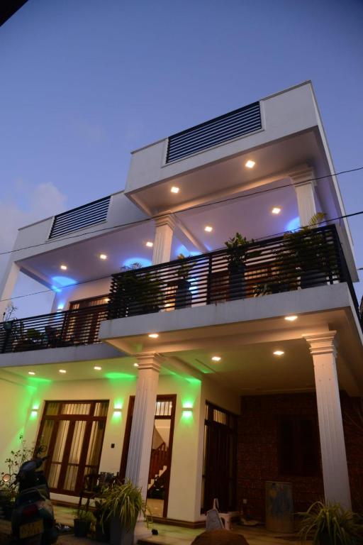 Villa KN, Ambalangoda