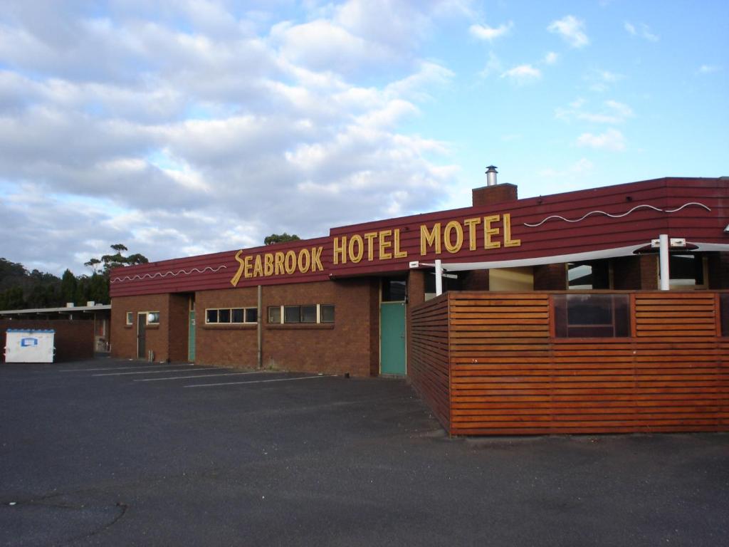 Seabrook Hotel photo