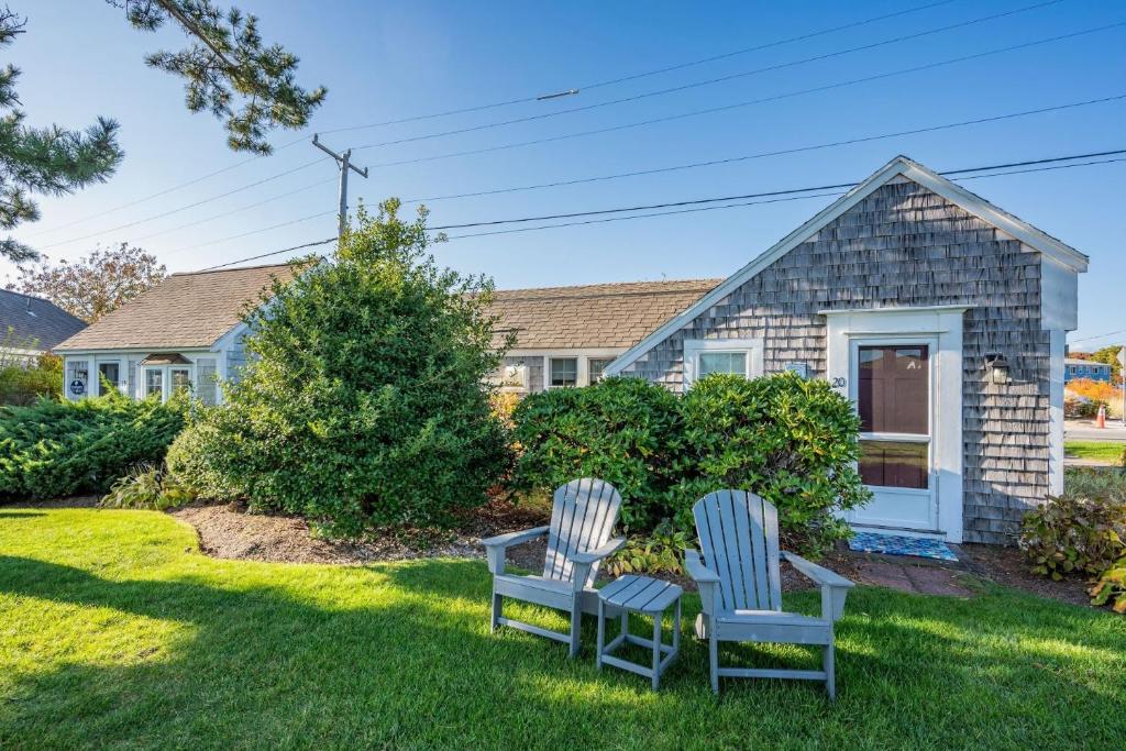 Seaside Cottages - Cottage 20 - The Salt Box, South Yarmouth