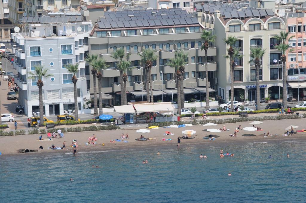 Candan Citybeach Hotel — Hotel in Marmaris