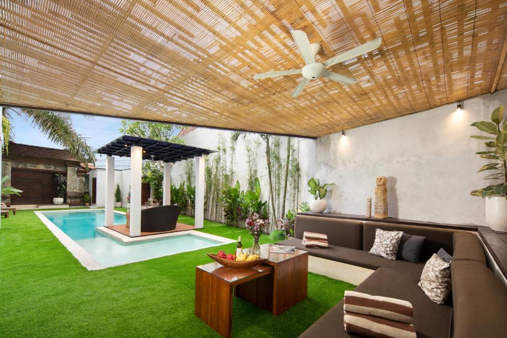 Facilities, Huge Tropical 7BEDR/6BATHR POOL/Close To Beach in Bali