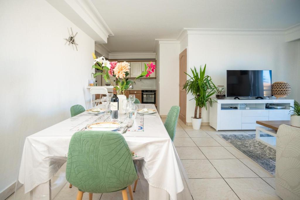 Proche Thalazur et plages, Parking privé, Piscine - 4