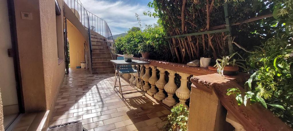 Appartement au premier étage dans maison de charme avec grand jardin au RDC - 2