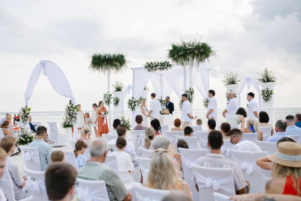 Lombok Ombak Sunset Hotel Additional