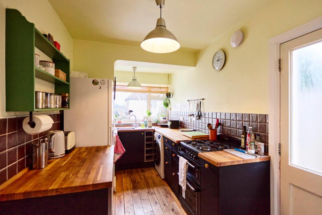 Peaceful Home in Chapel Allerton, Leeds photo 4