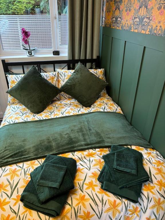 Cosy Studio Near Park and Town, Bromsgrove