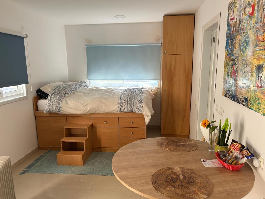 Iris privet room 정원