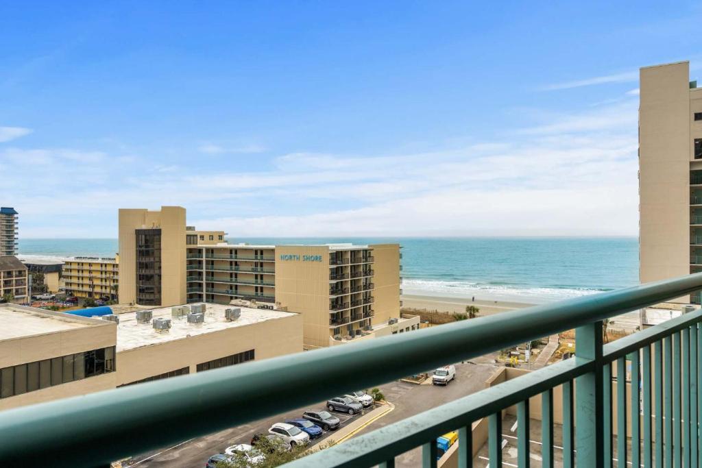 Sand Dunes Resort 704 - Ocean View, Myrtle Beach