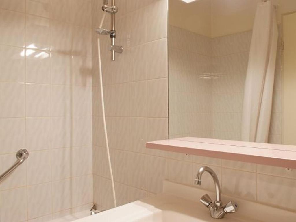 Studio confortable avec balcon, Wi-Fi et parking à Brides-les-Bains pour 4 pers - 4