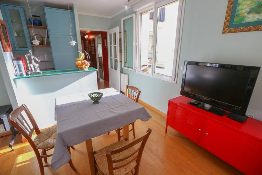 Bright pied-à-terre Eiffel Tower 4 people - 5