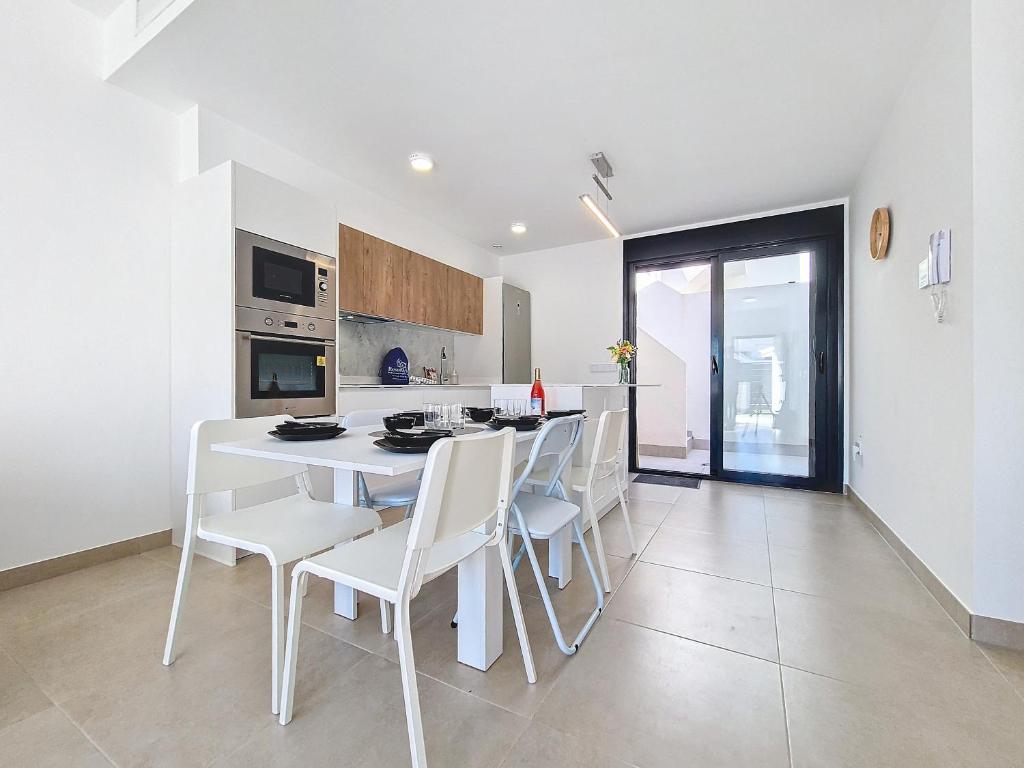 Dolores Villa - 5210 - 3