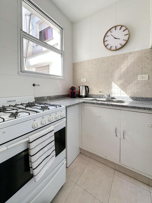 Cálido y cómodo departamento cerca de Alto Palermo - 4