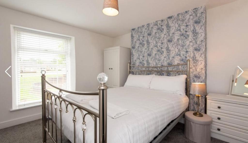 Nelson 2 Double bedrooms 1 bathroom, Crook