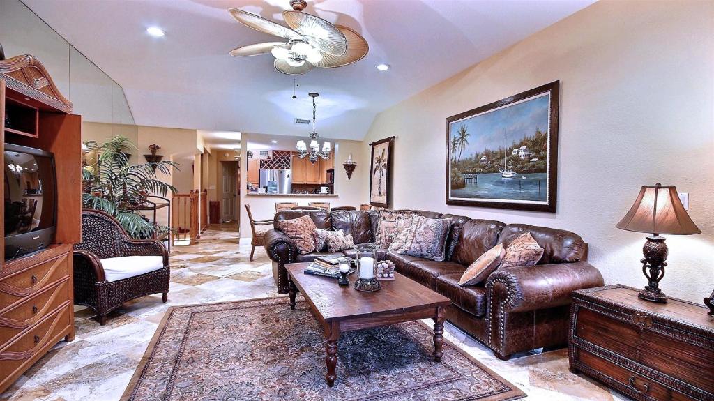 403 Mariners Club, Key Largo