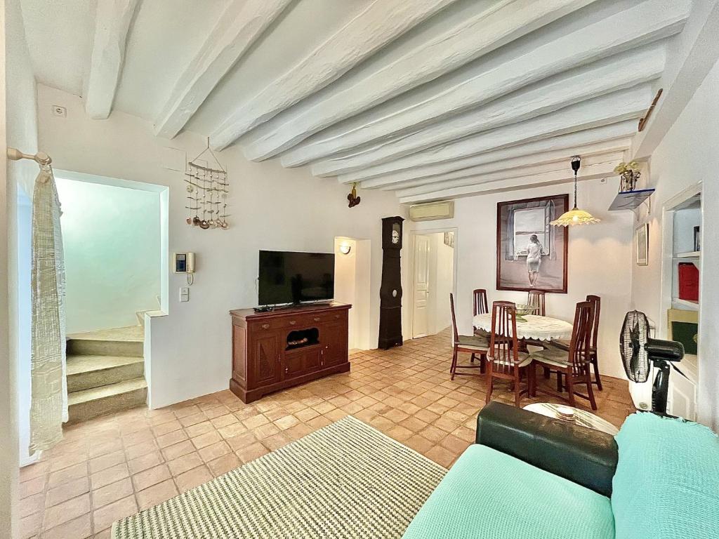 Townhouse in Rosas near Platja de Roses - 2