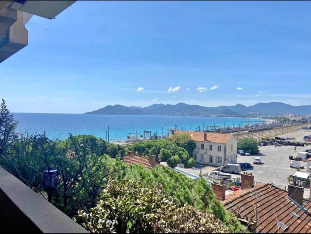 T2 Vue Mer à Cannes, Cannes