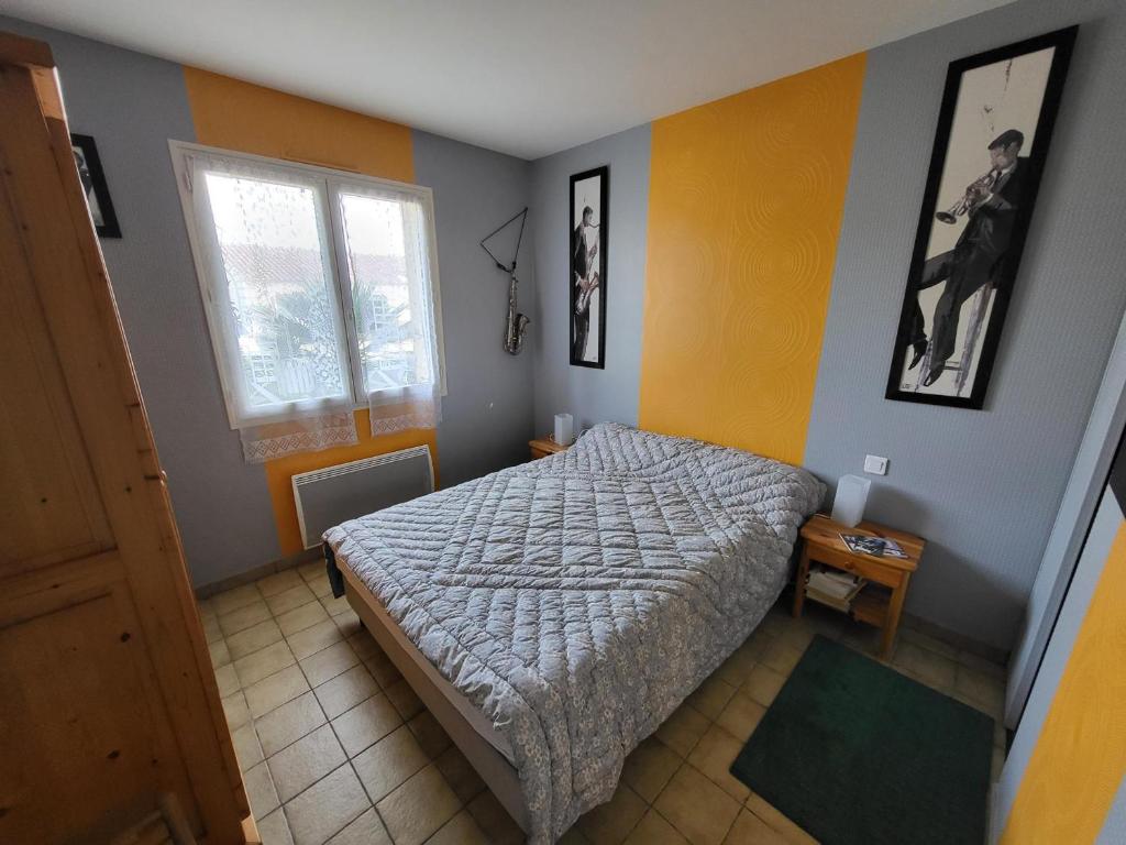 AGREABLE MAISON 2 CHAMBRES AVEC PISICINE ET STATIONNEMENT DANS UN QUARTIER CALME - FR-1-92-947 - 4