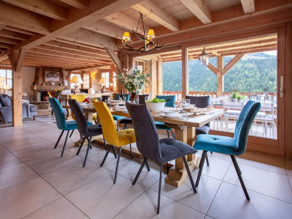 Chalet 4★, 5 chambres, spa extérieur, navette proche, animaux bienvenus - FR-1-304-301 - 3