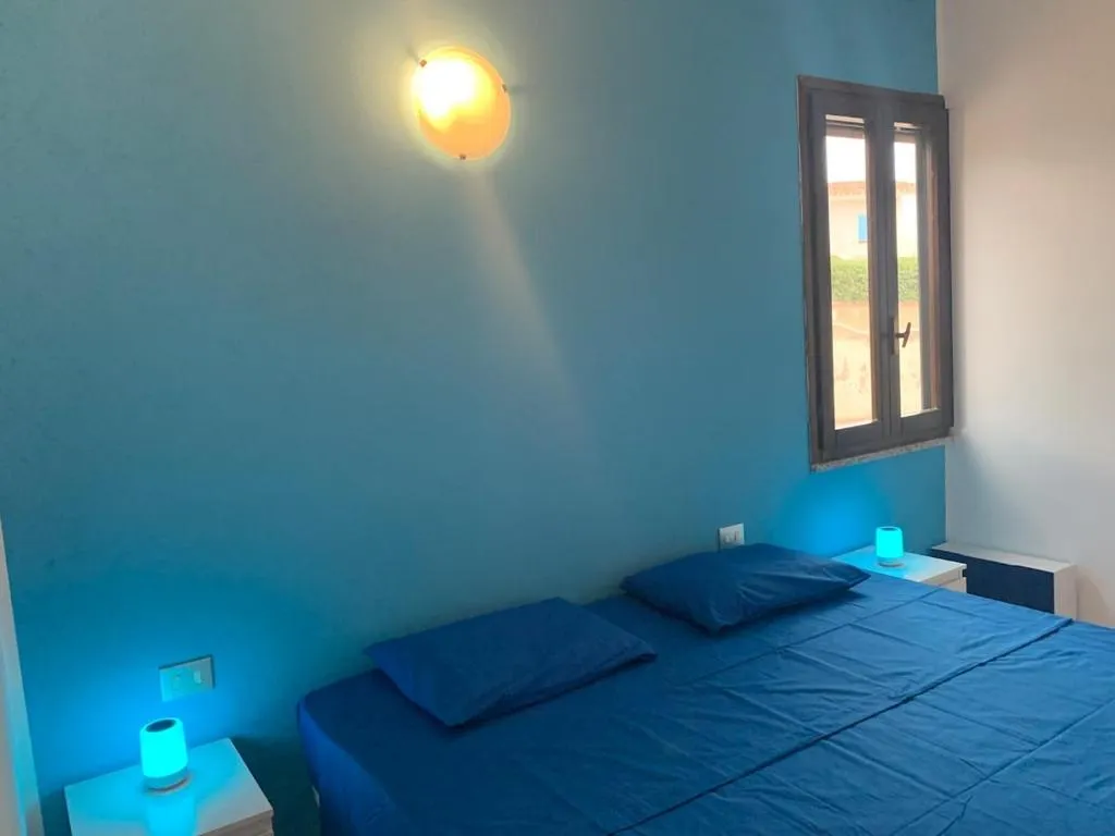 APPARTAMENTO CIELO pochi passi dal mare, hotel in Calasetta