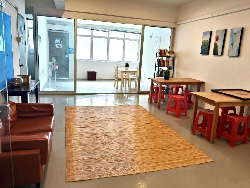 Sunset homestay - Backpacker Hostel (Self Check-In)