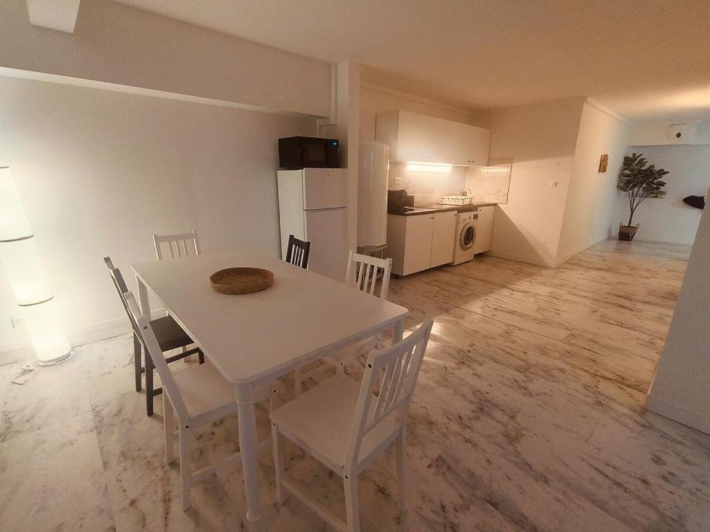 Superbe appartement T2 de 95 m - 3