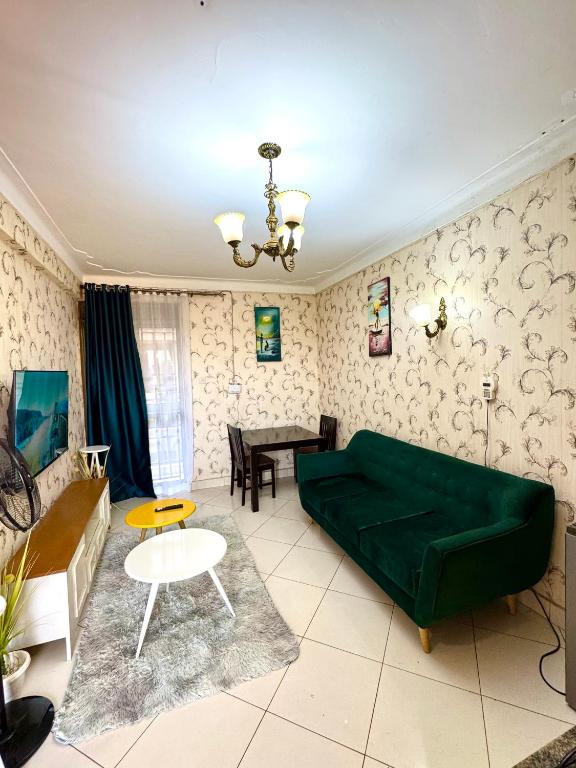 Haven Hub B22, Kampala