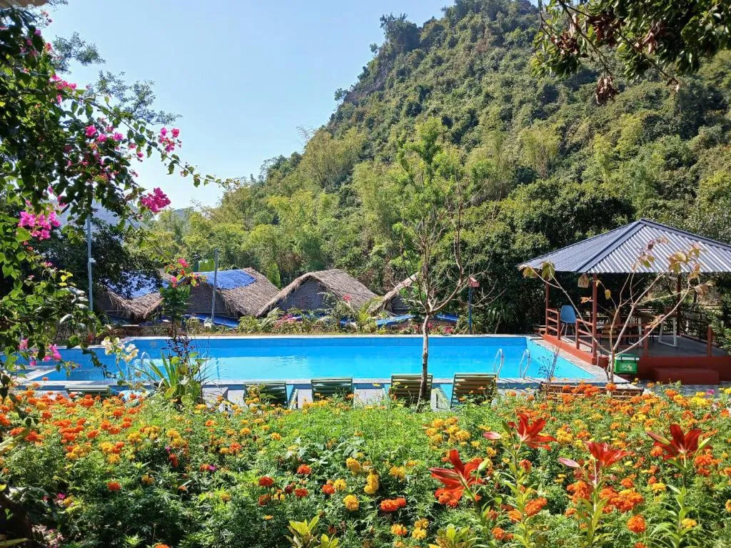 Catba Papillon Garden Bungalows & Resort, hotel v destinaci Cát Bà