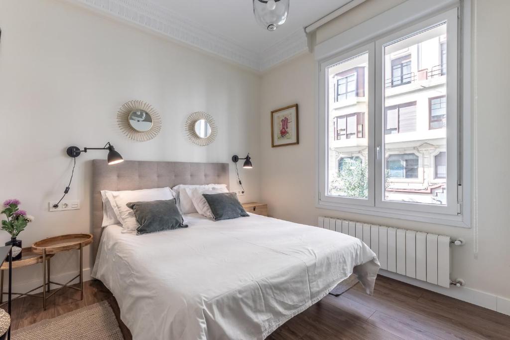 Prime Location Bilbao | 4BR, 2BA & Parking - 4