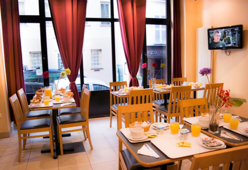 Food and beverages, Audran Hotel in Paris