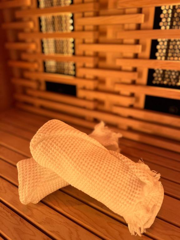 Gîte 4 étoiles - Sauna & Balnéo jacuzzi privatifs - 2