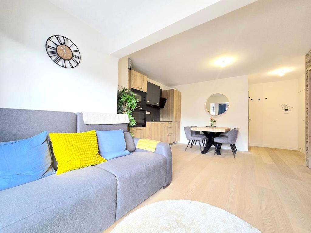 Incroyable T2 neuf et spacieux - Garage privé - 3